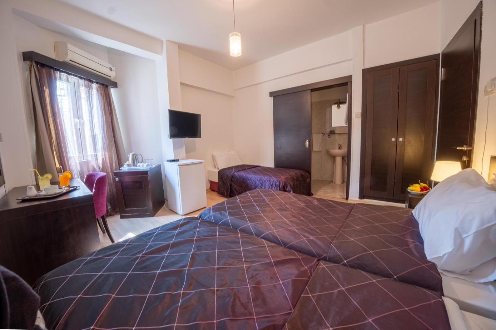 Kyrenia British Harbour Hotel Exterior foto